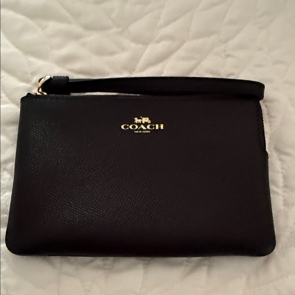 Coach Black Leather Wristlet (new)